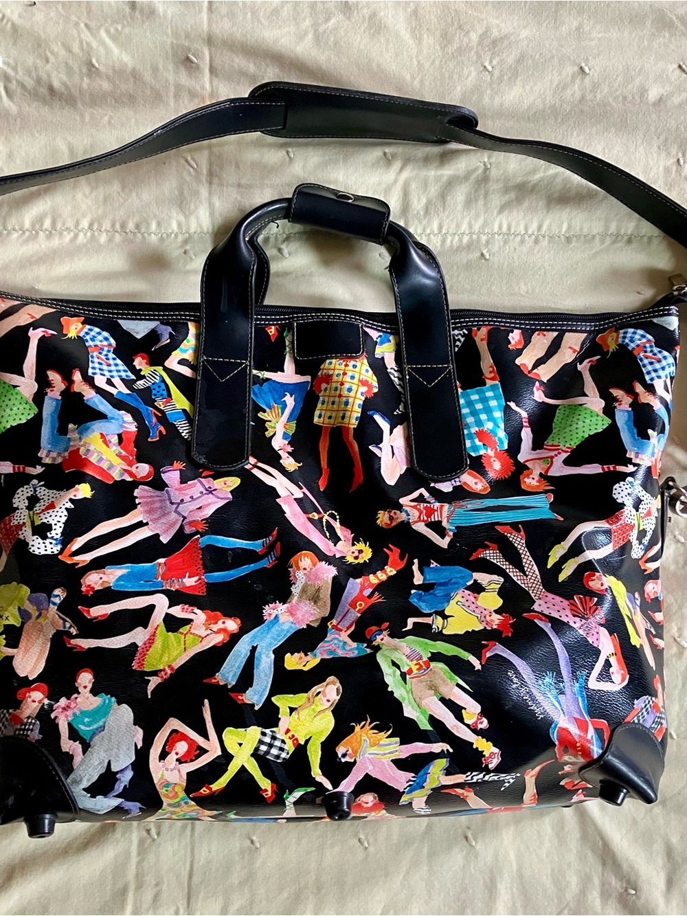 Black Multi-Figure Printed Travel Tote Bag